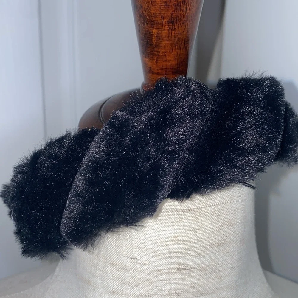 Anthropologie woven soft luxurious